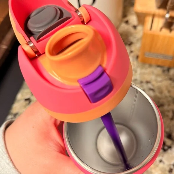 Owala 19 oz. FreeSip Water Bottle - Picture 4 of 4